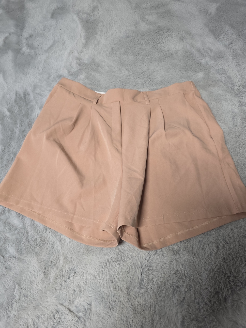 NWT 32 Degrees Cool Women's Peach Pleated Tailored Shorts